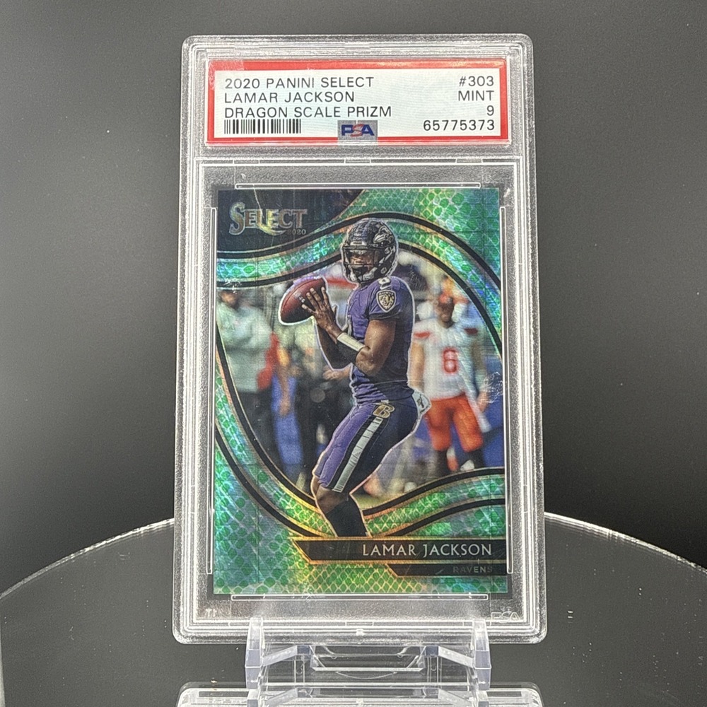 2020 Panini Select Field‎ Level Dragon Scale #303 Lamar Jackson /67 PSA 9